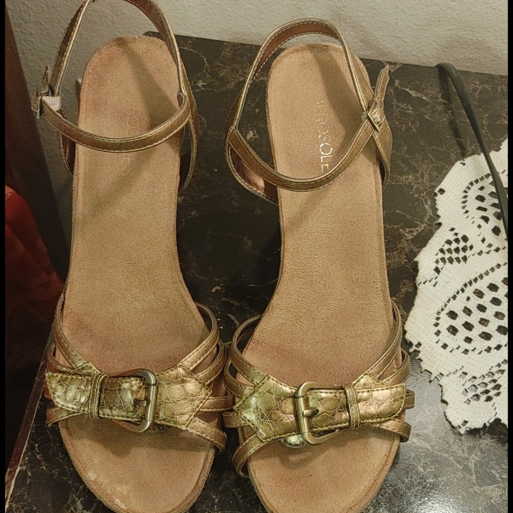Women Gold Metallic open toe wedge sandal